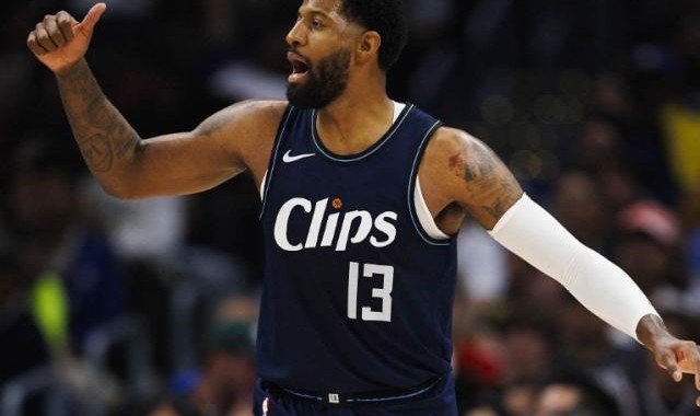 开云下载-快艇压价试探乔治底线 纽约“农场主”已摩拳擦掌