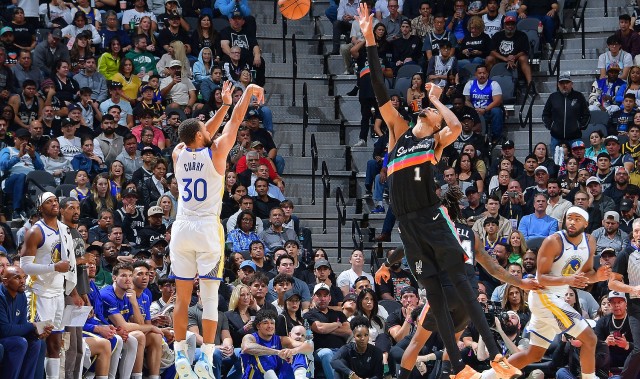 开云体育下载-雷吉·米勒：看文班打球是必须要有的体验 就和看乔丹&amp;库里一样