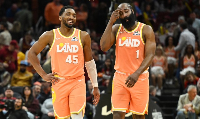 kaiyun-够极端的！骑士过去28年要么排名东部前四 要么无缘季后赛