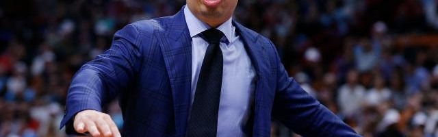 开云体育官网-卢指导：湖人对我不公 没有詹姆斯我也能带好队伍