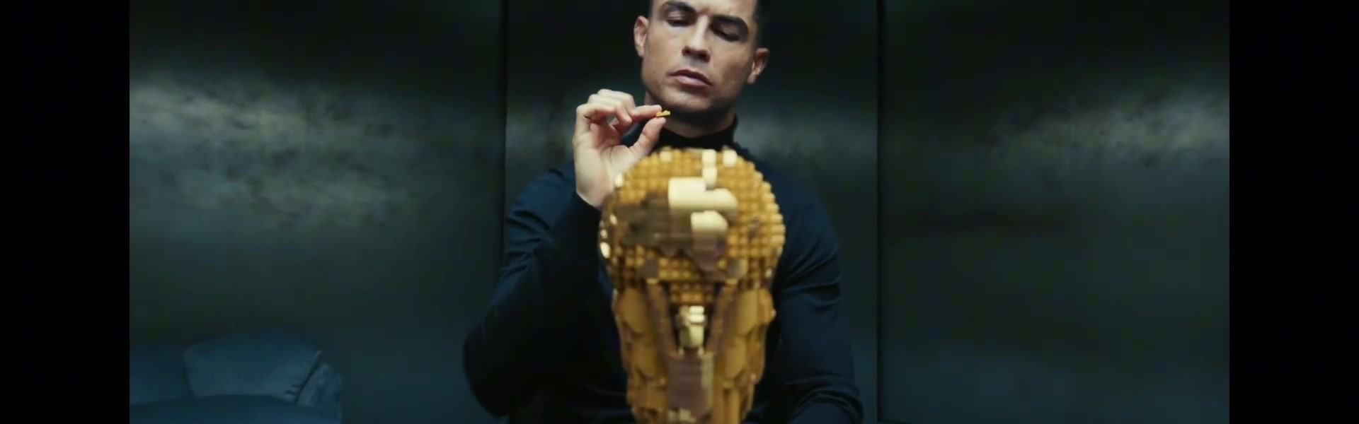 世纪广告！社媒发帖广告费：C罗343万刀 梅西259万 姆巴佩85.2万